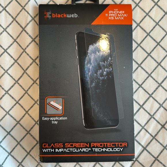 Glass screen protector - Picture 1 of 2
